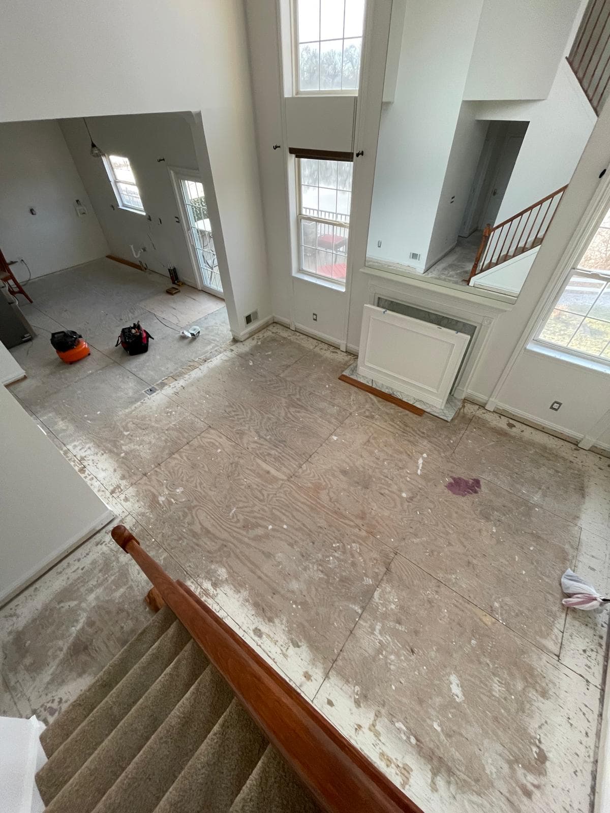 Hardwood floor before Golden Pine installation